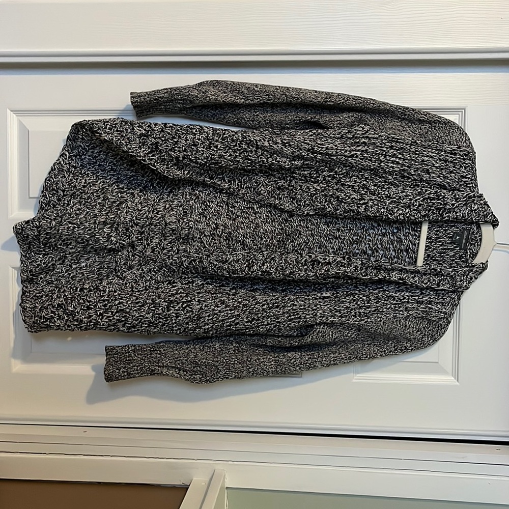 Eddie Bauer black and white cardigan